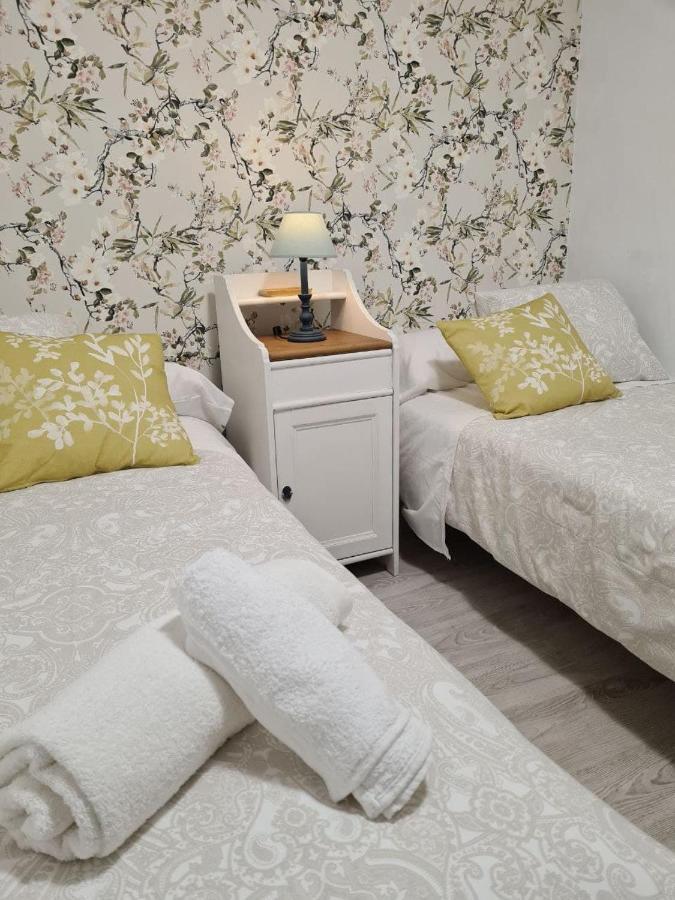122A - Emblematica Vivienda En Playa San Lorenzo 기욘 외부 사진