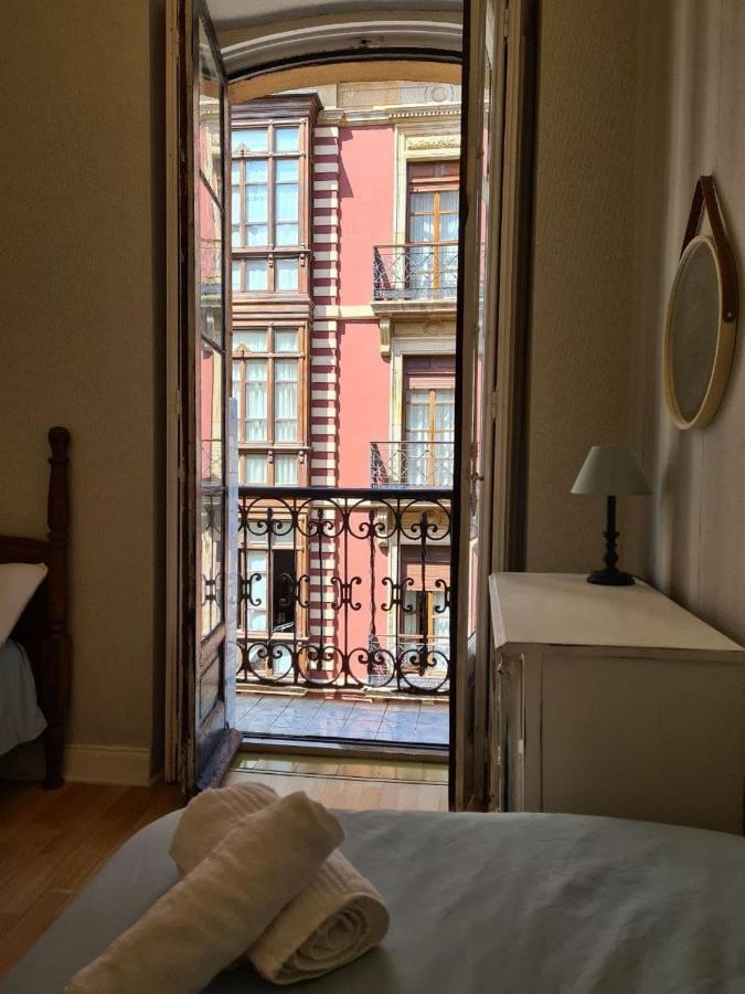 122A - Emblematica Vivienda En Playa San Lorenzo 기욘 외부 사진