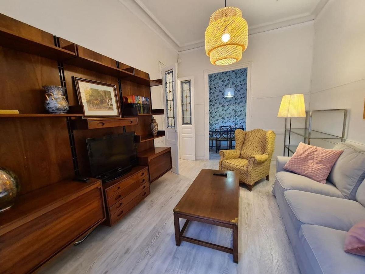 122A - Emblematica Vivienda En Playa San Lorenzo 기욘 외부 사진
